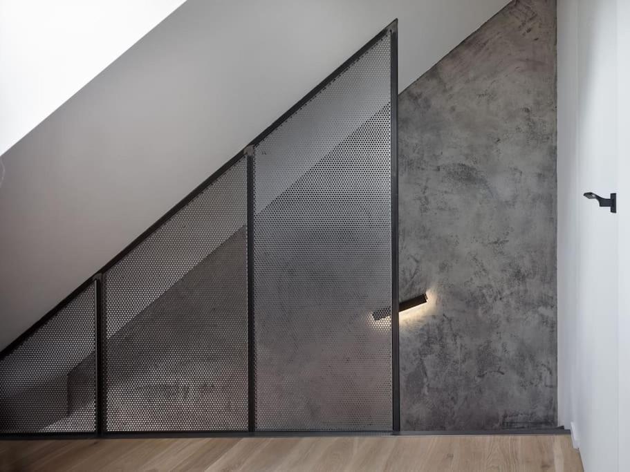 Rooftop Penthouse With Terrace, Prime Location Prag Exteriör bild