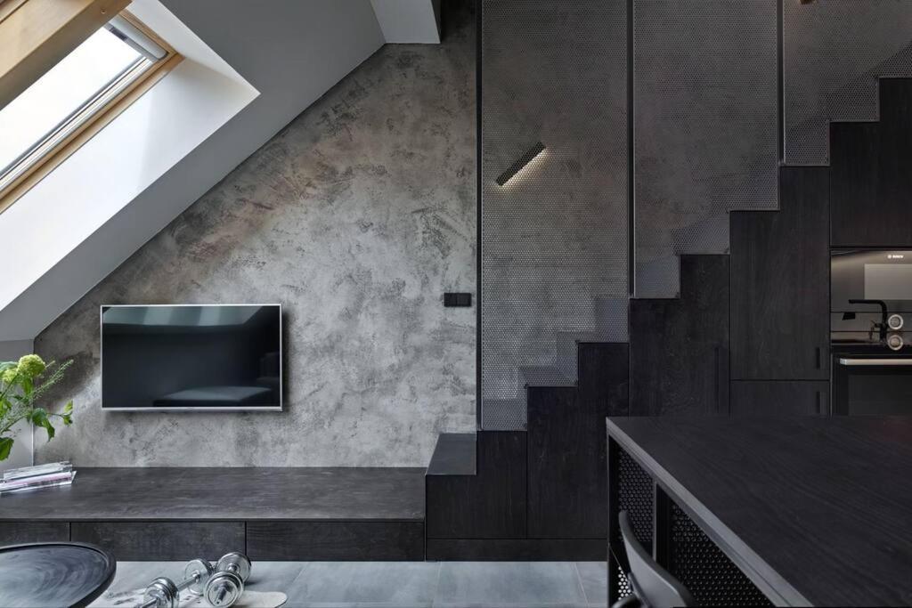 Rooftop Penthouse With Terrace, Prime Location Prag Exteriör bild